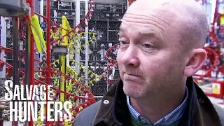 Drew Grabs Bargains At Blackpool's Illumination Warehouse | Salvage Hunters