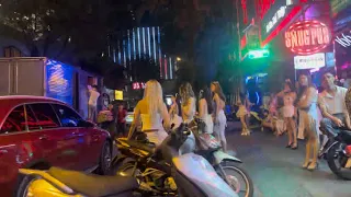 Saigon Friday night - Walking street and Pasteur Red Light District (Angry bar girls!)