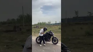 Bahut hit ho rha h 🗿#rider #kawasaki #z900 #shorts #youtubshorts #trending #viral