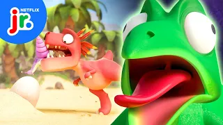 Dinosaur Duels! BEST Prehistoric Battles 🦖 Bad Dinosaurs Compilation | Netflix Jr