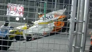 F1 Nelsinho Piquet machine removal from F1 Singapore