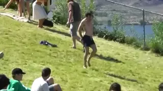 Sasquatch music festival 2009 - Guy starts dance party