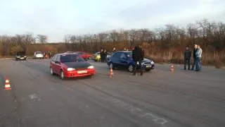 Renault 19 vs Geely CK2