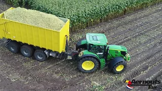 Mais hakselen met de John Deere 7750 | Loonbedrijf AernoutsTax