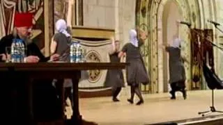 Танцы в Храме Христа Спасителя