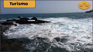 Le spiagge nere della provincia di Catania