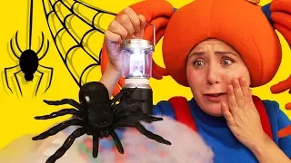 🎃 Хэллоуин! Царевна рассказывает страшилку про черного паука 🕷 Поиграйка #Halloween