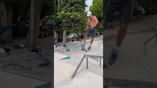 @enzo.lsi up this impressive rail !  #trottinettefreestyle #scootering #decathlon
