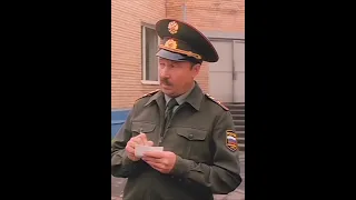 "-У меня плохие предчувствия! -Плевать на предчувствия.. плохо, что мы.. от еды уходим!.." ДМБ