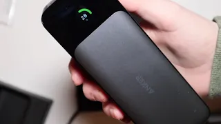 Anker 737 24,000mAh Powerbank Unboxing This Thing Is A Beast!