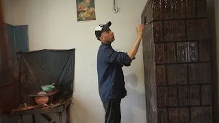 Piez from an old tile. How to clean an oven. We update an old tile. Restoration of the stove.