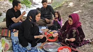 Family picnic in the heart of nature: pure moments of Soghara and Jamal!