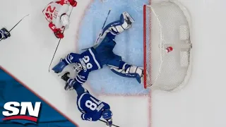 Maple Leafs' Ilya Samsonov Stretches Out To Make Spectacular Weak-Side Glove Save