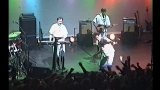 Devo - Whip It Live The Town & Country Club 16.10 .90