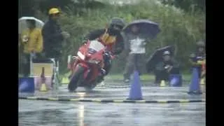 2012 9 23 Dunlop Moto Gymkhana 志賀選手 CBR600RR heat1 heat2