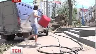 В Одесі наслідки урагану оцінили в кілька мільйонів гривень