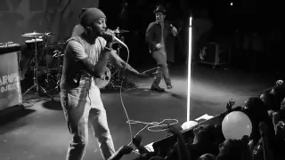 Travie McCoy: Billionaire ft. Bruno Mars (LIVE)