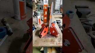 Quick Fab Tip! Build your own adjustable jack stand with scrap. Basically free.