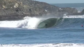 El tubo del mes: Ignacio Bobadilla en el sur de Chile