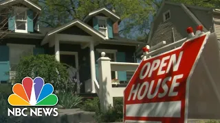 Mortgage Rates Soar As Housing Market Cools