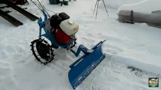 Уборка снега мотоблоком