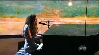 Birdy Performs Skinny Love live on the 55th TV Week Logie Awards