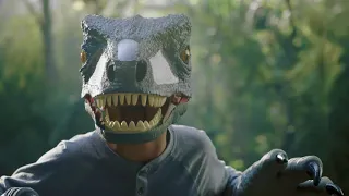 Jurassic World – Velociraptor Blue Chomp ‘N Roar Mask Official TV Commercial :15