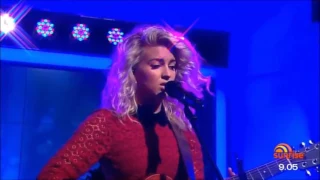 Tori Kelly - 'Hallelujah' LIVE (SING 2016 Soundtrack) Tous en Scène