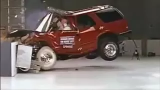 Top 10 Worst Vehicle Crash Tests