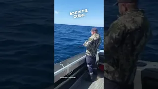 Something happened in the ocean they never expected 😱