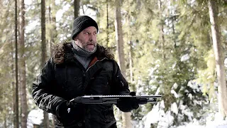 Вышел трейлер триллера Холодная кровь с Жаном Рено: история наемного убийцы, снятая в украинских Ка