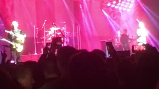 Thunder - Love Walked in (Cardiff Motorpoint Arena 26/5/22)