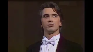 Dmitri Hvorostovsky. Come Raggio di Sol.  1990.