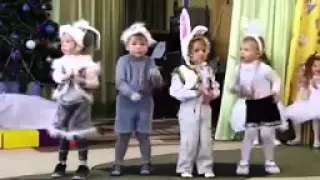 ｼ Очень смешные приколы про детей Дети танцуют в детском саду