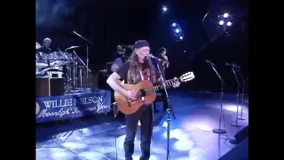 Willie Nelson - Always on My Mind/To All the Girls I've Loved Before/I'll Fly Away (Farm Aid 94)