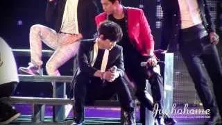 [FANCAM] 131009 Asia song Festival in Korea - 이 노래를 듣고 돌아와 (Junho)