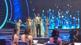 Miss Universe 2021 - Top 5 Question and Answer Round (Live Audience Reaction)