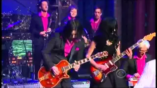 Wanda Jackson w/Jack White - "Shakin' All Over" 1/20 Letterman (TheAudioPerv.com)