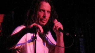 Chris Cornell singing Ticket to Ride  (Lennon - McCartney) @ the Roxy Theater 5/2/2010