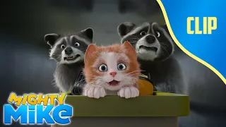 🙀Fluffy is trapped in the air vents with the raccoon ! 🐶Mighty Mike - Cartoon Animation for Kids