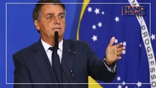 Jair Bolsonaro pede estudos para proibir cobrança