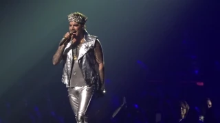 Queen and Adam Lambert - We Will Rock You/We Are The Champions - Barclays Center NY