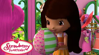 Learning a Brand New Game! | Strawberry Shortcake 🍓 | Cartoons for Kids