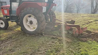 ORANJE NA POSEBAN NACIN # ZETOR