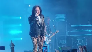 STEVE AUGERI AND BRET MICHAELS PARTI GRAS TOUR BMB SEPERATE WAYS