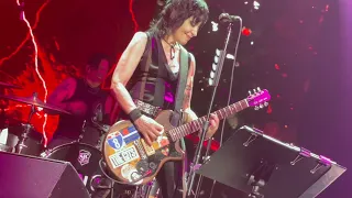 Joan Jett  'I Hate Myself for Loving You' Live in Seattle 8/03/2023