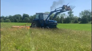 Mowing hay 2023-Leyland 272 synchro