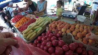 Овощной рынок Ялты