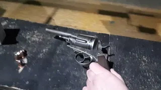 150-year-old Revolver Gasser 1873 Fireing with blank cartridges