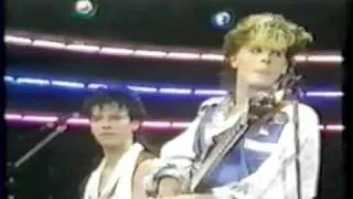 Duran Duran TV performance 'The Reflex' (Italy)
